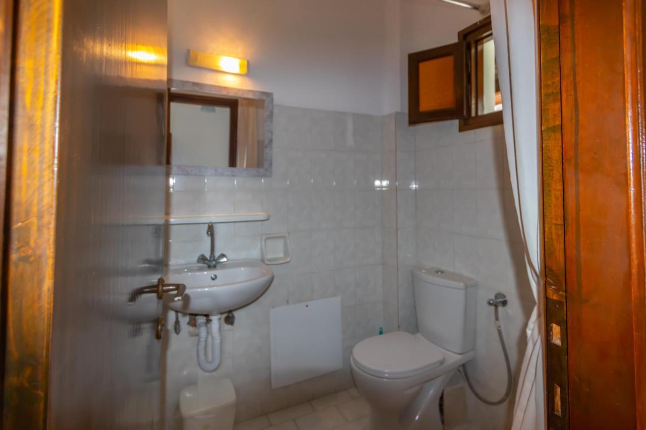 Zoi Apartmens Antonis Botsis Mesongi Exterior photo